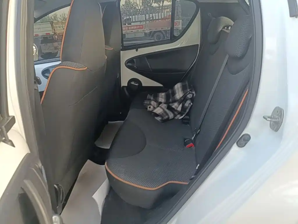 BYD e1 — миниатюра 17