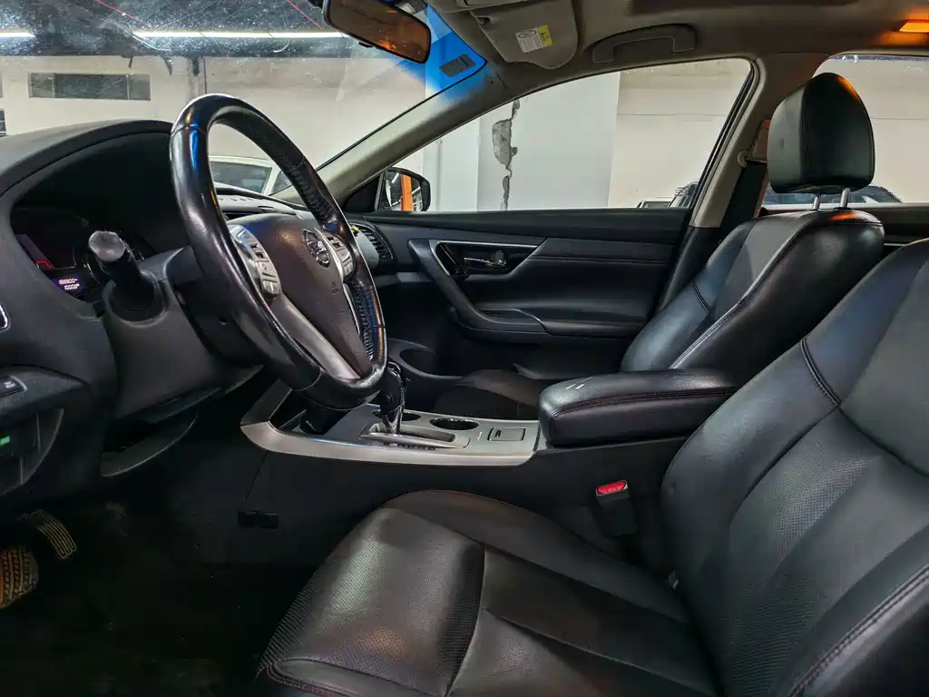 Nissan Teana — миниатюра 5