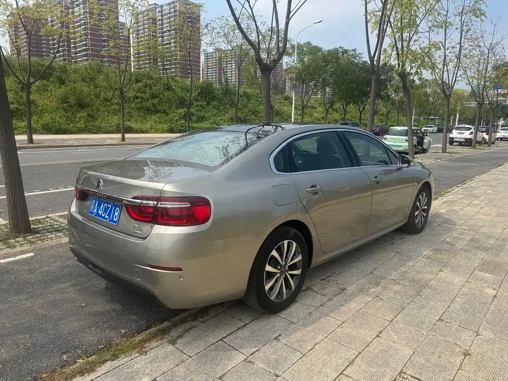 Citroen C6 — миниатюра 7