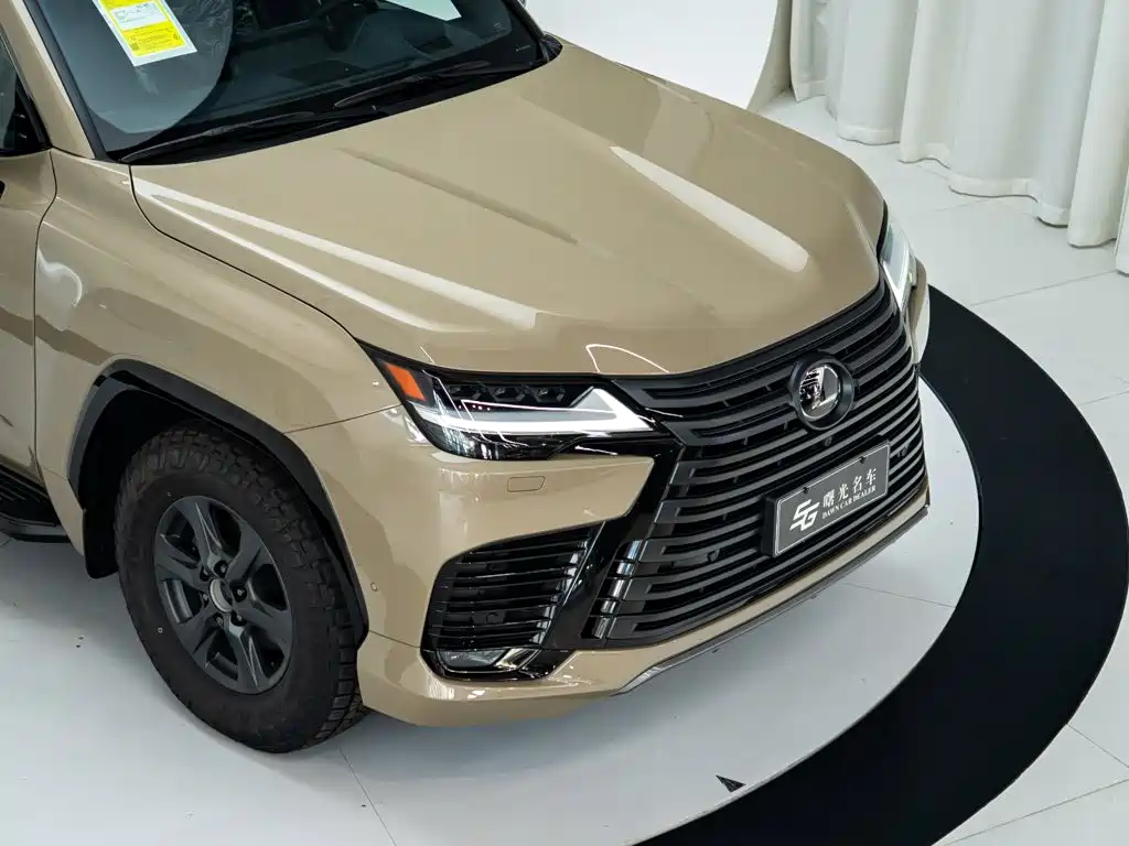 Lexus LX — миниатюра 25
