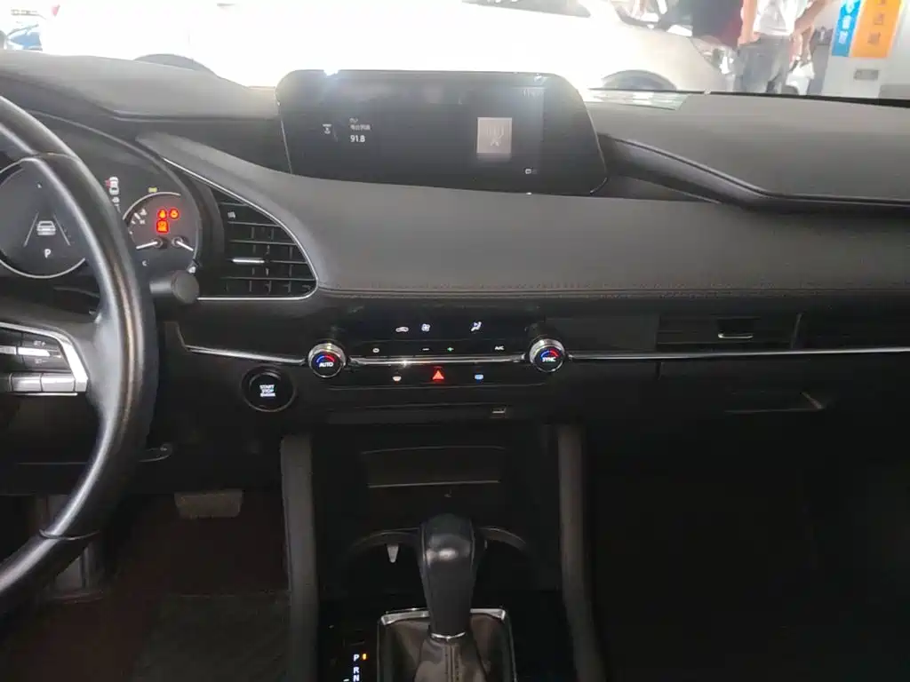 Mazda 3 Axela — миниатюра 13