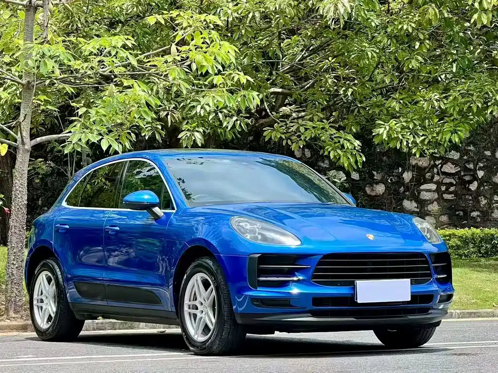 Porsche Macan — миниатюра 3