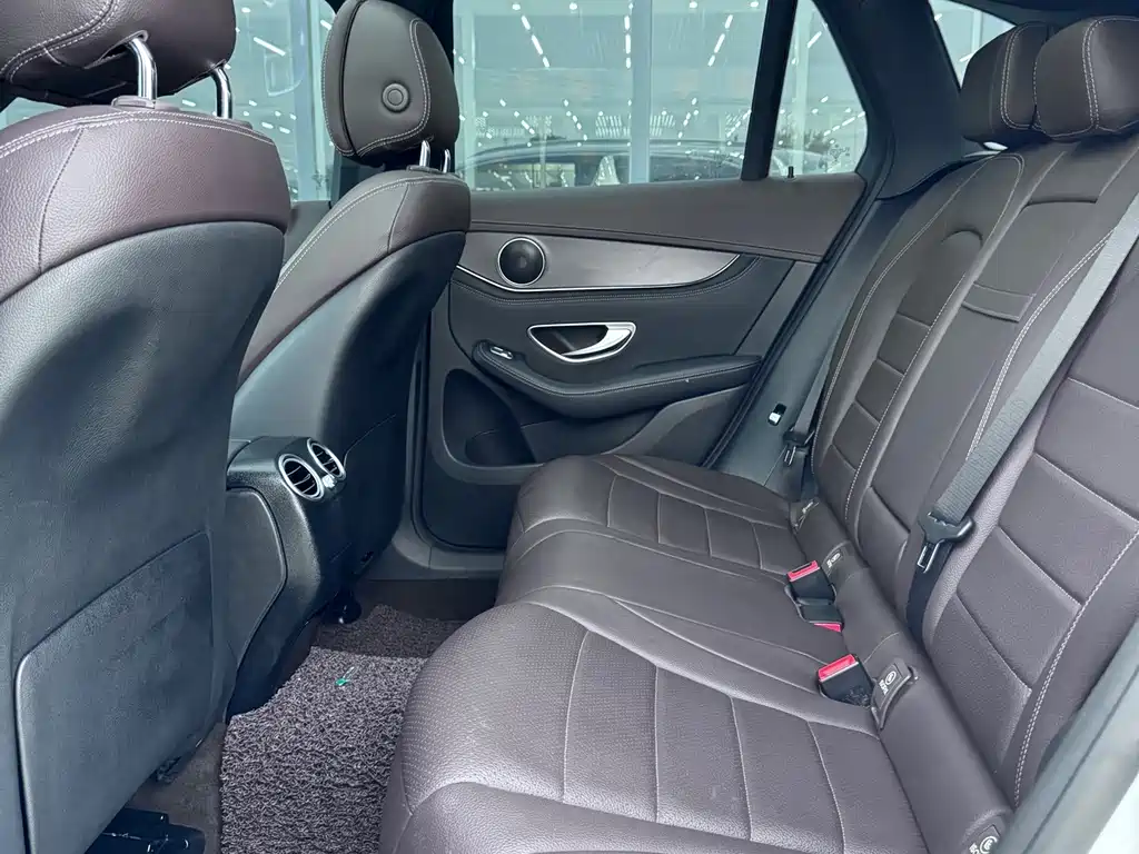 Mercedes-Benz GLC — миниатюра 15