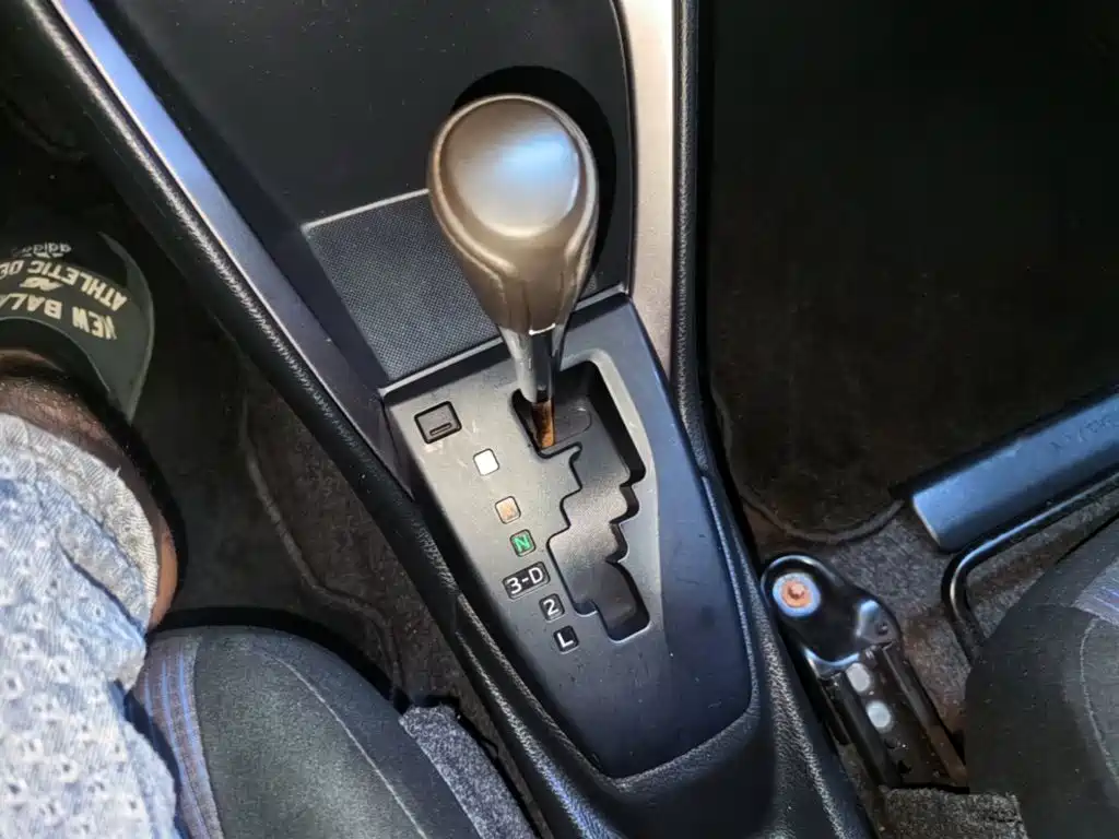 Toyota Yaris L — миниатюра 14