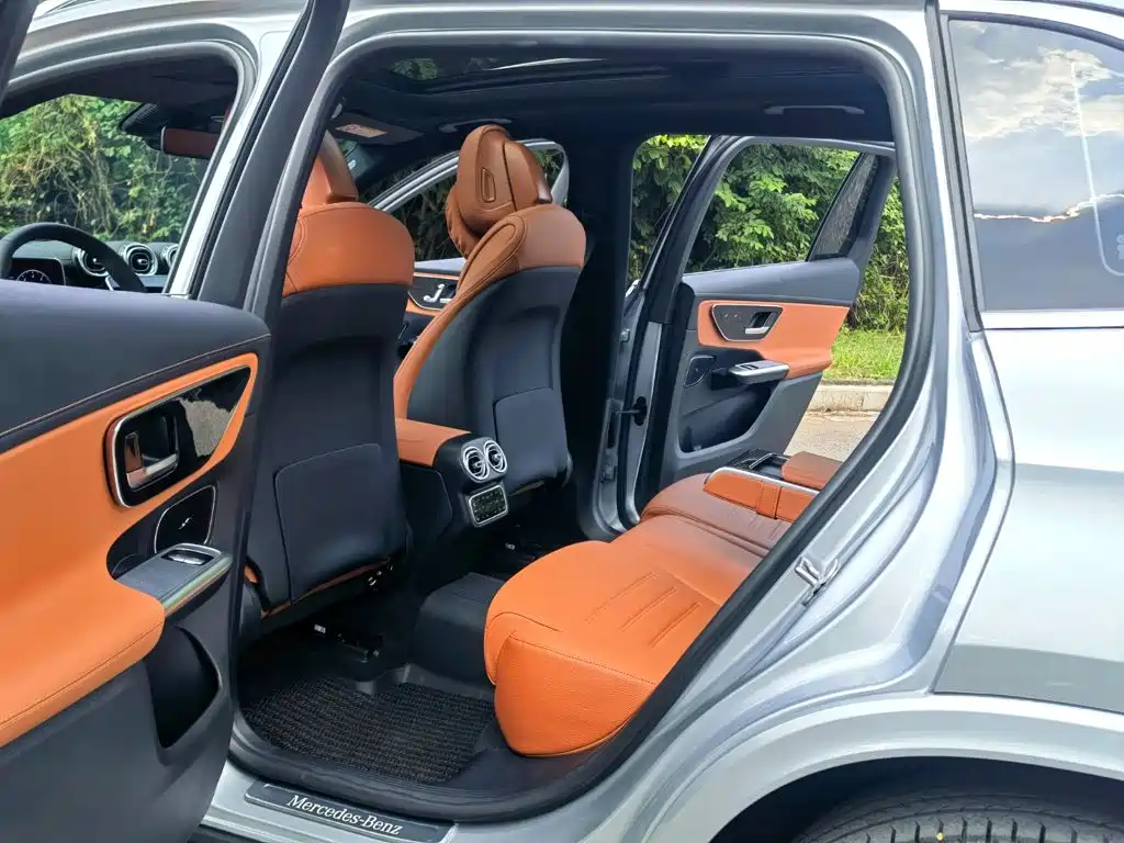 Mercedes-Benz GLC — миниатюра 10