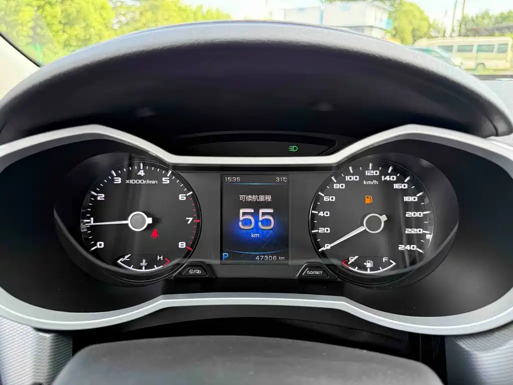 Geely Emgrand GL — миниатюра 13
