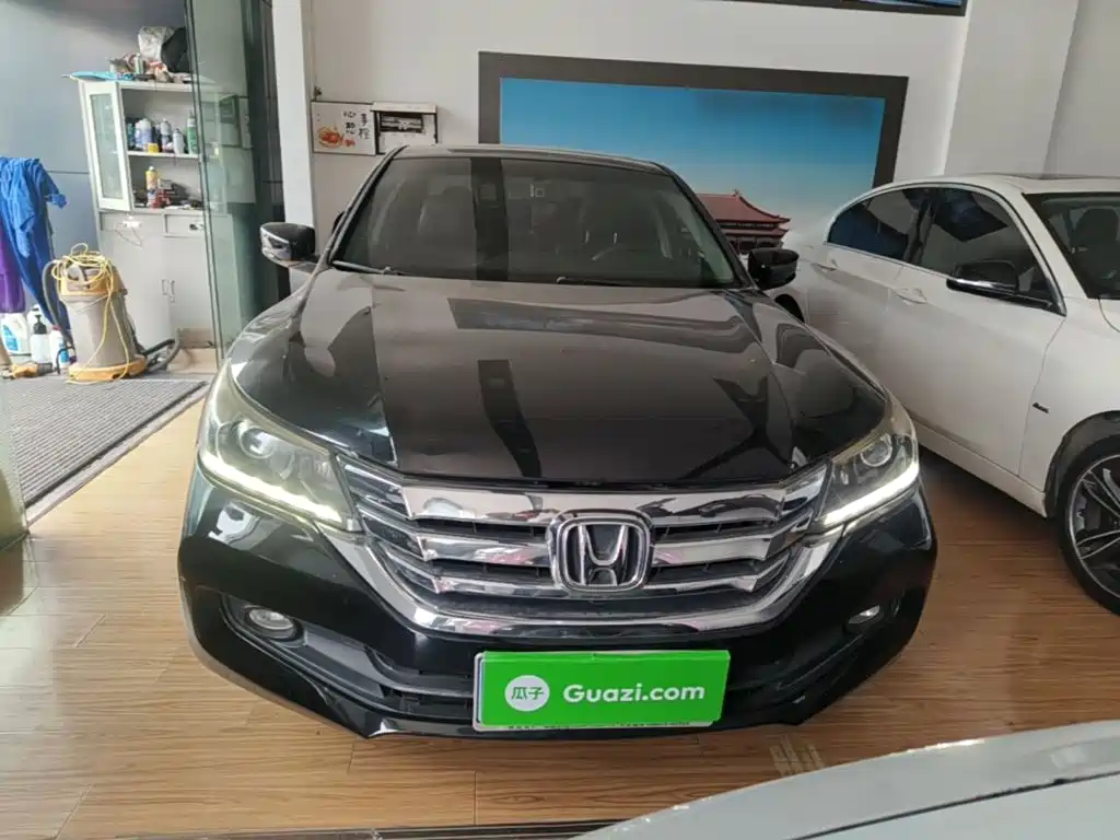 Honda Accord — миниатюра 3