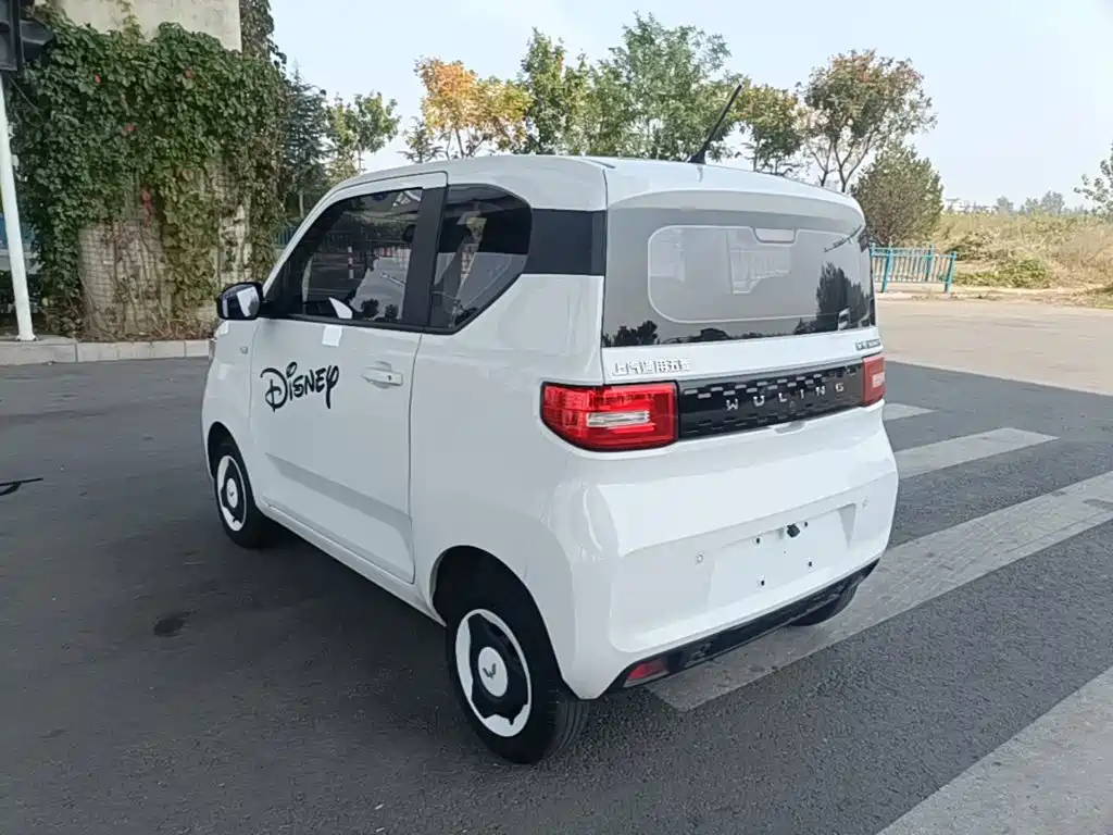 Wuling MINIEV — миниатюра 5
