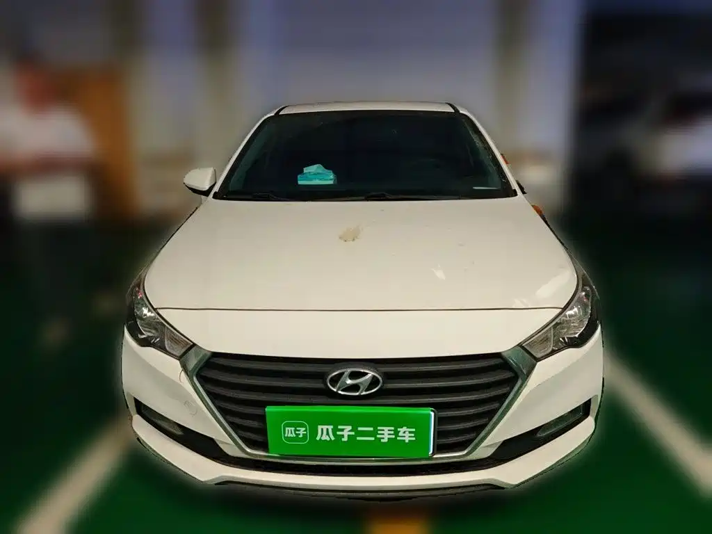 Hyundai Verna — миниатюра 2
