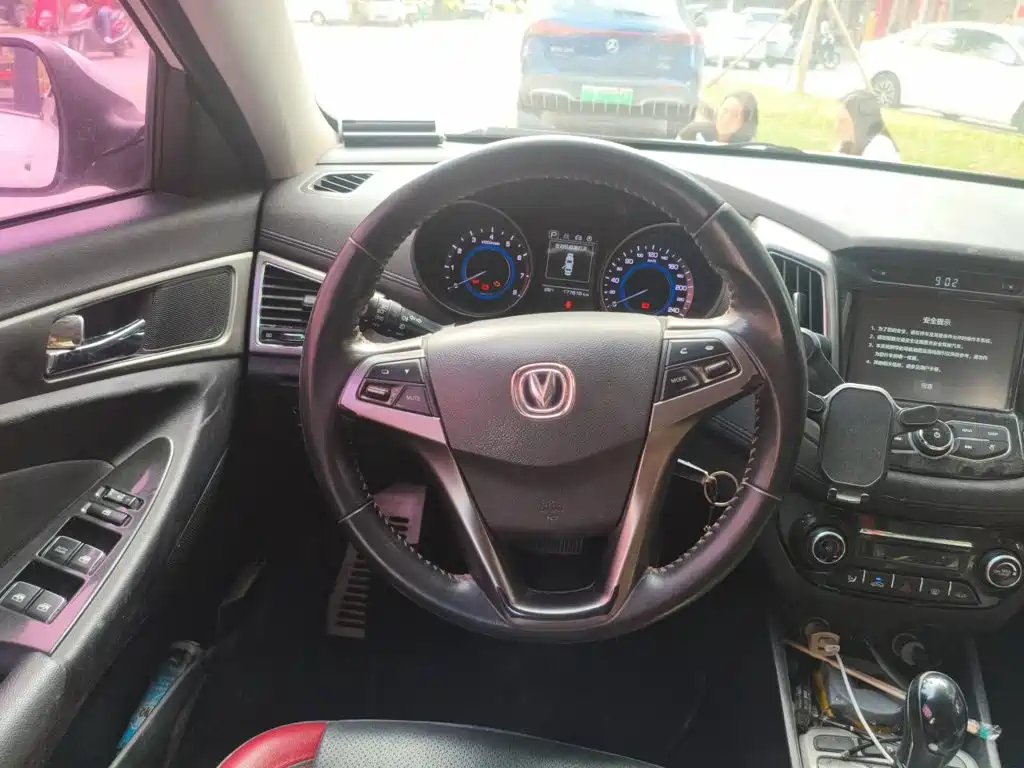 Changan Eado XT — миниатюра 11