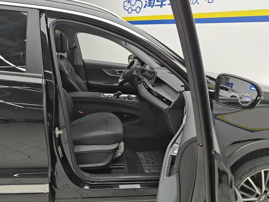 Chery Tiggo 8 PRO — миниатюра 8