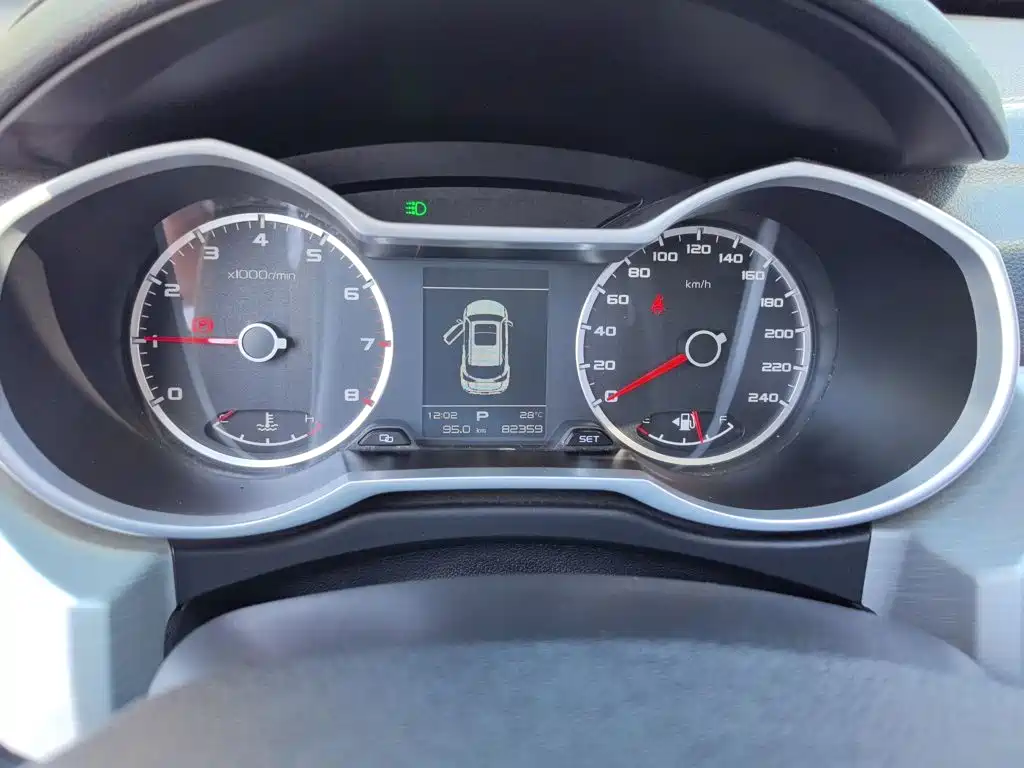 Geely Boyue — миниатюра 3