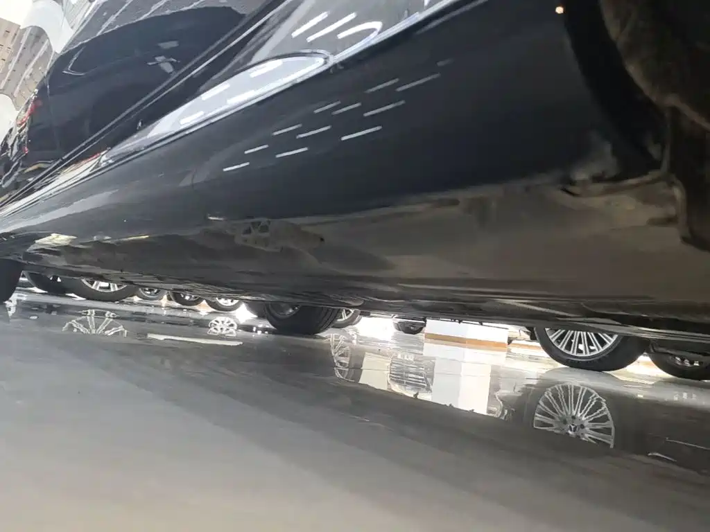 Mercedes-Benz E-Class — миниатюра 22