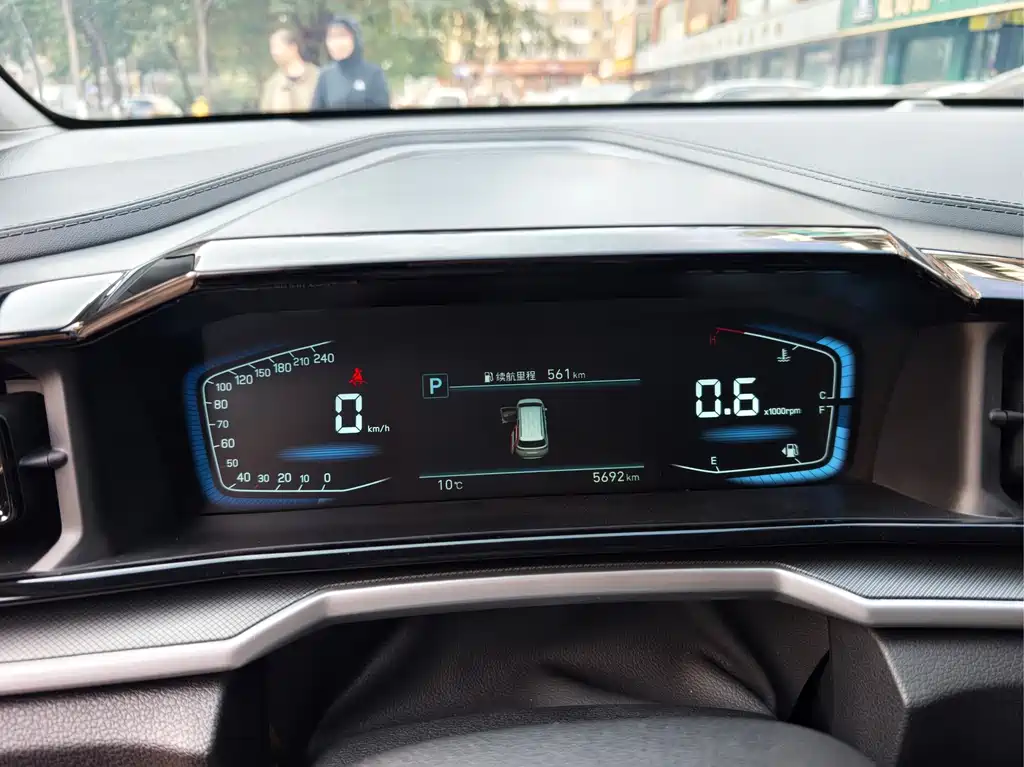 Hyundai Custo — миниатюра 10