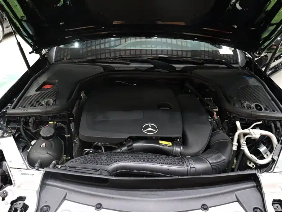 Mercedes-Benz E-Class — миниатюра 26