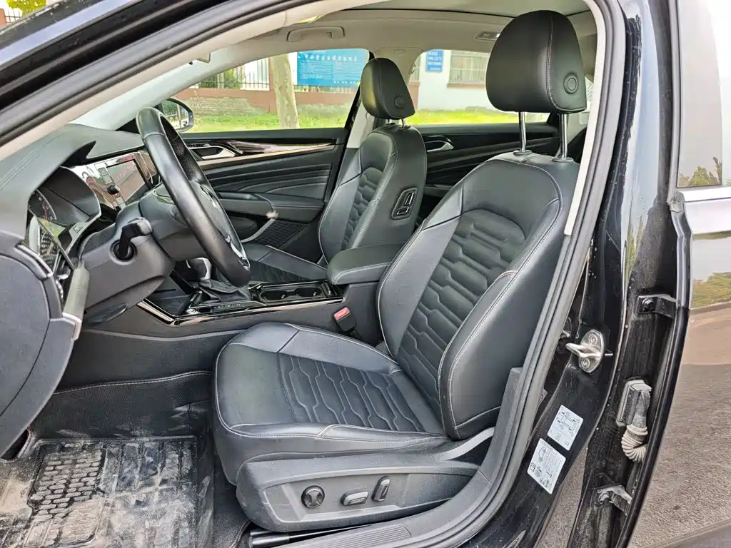 Volkswagen Passat — миниатюра 15