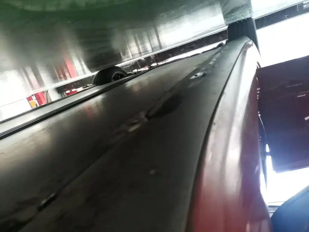 Tesla Model 3 — миниатюра 21