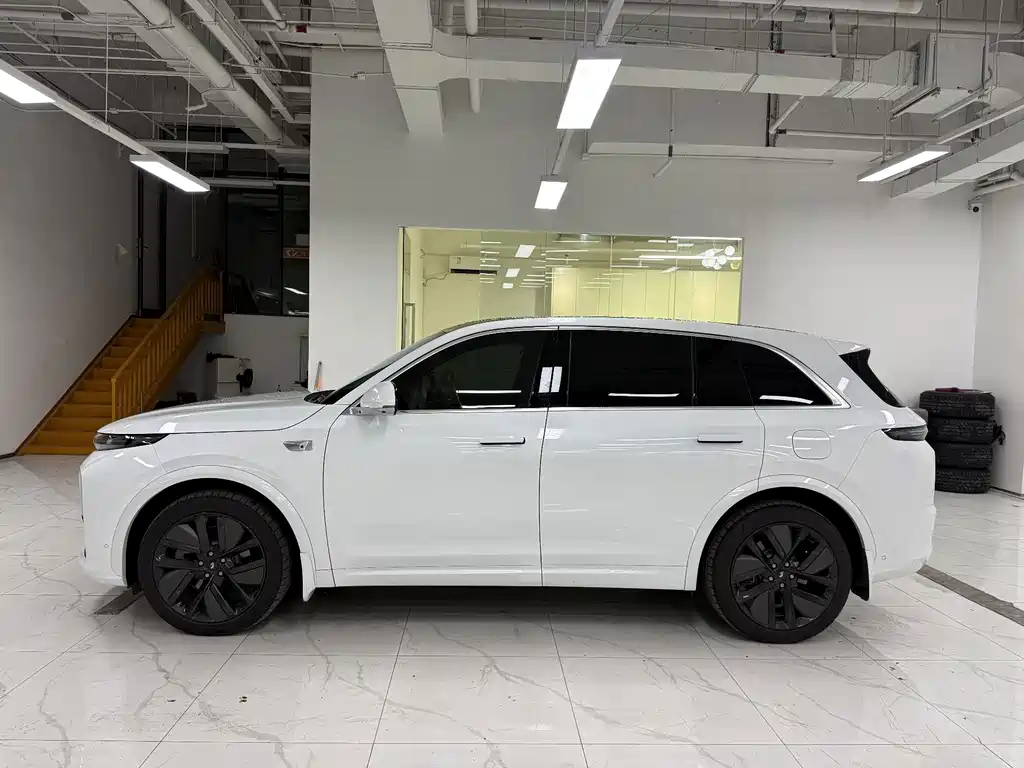 Li Auto Li L7 — миниатюра 3