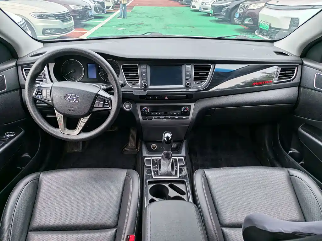 Hyundai Mistra — миниатюра 11