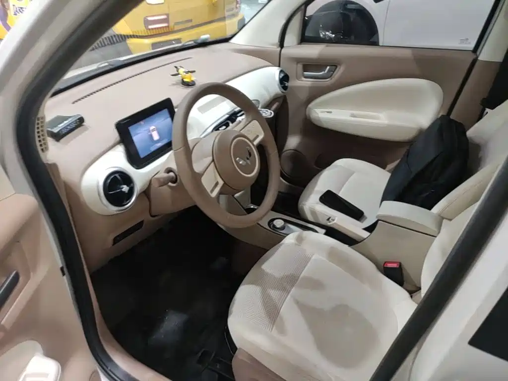 Wuling MINIEV — миниатюра 15