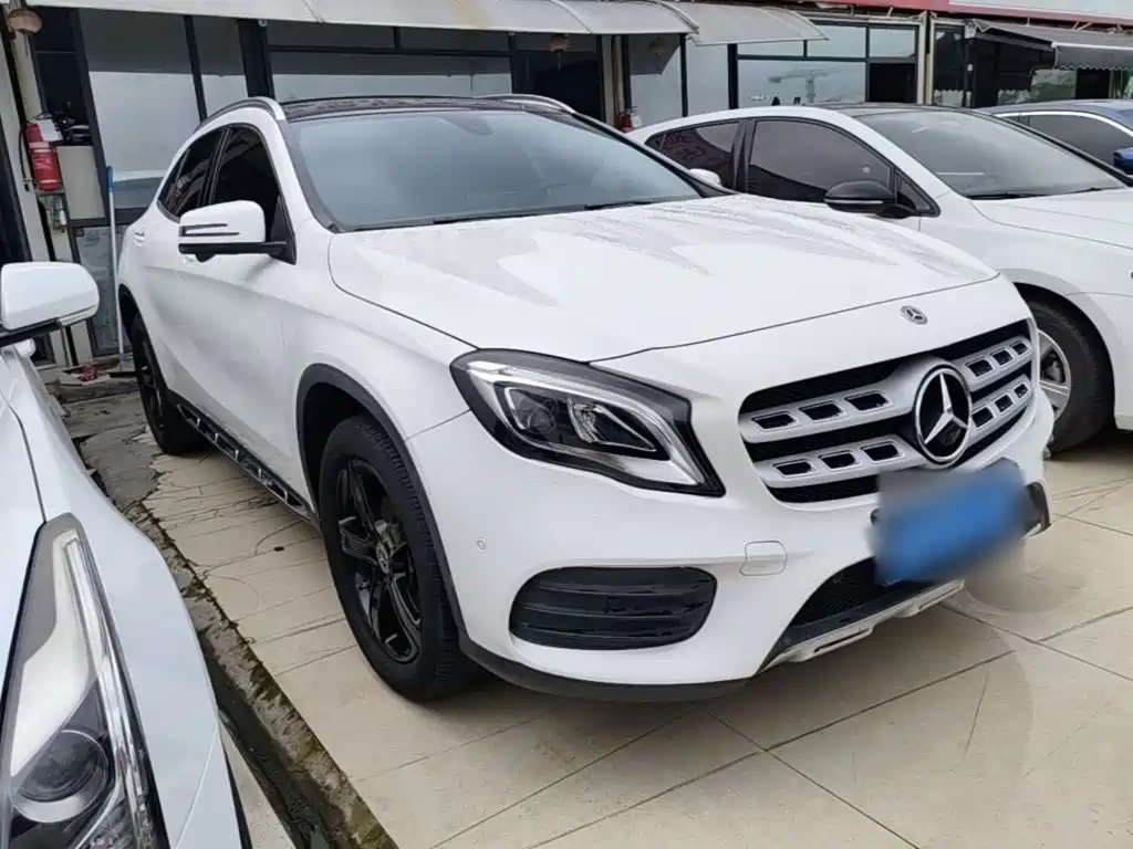 Mercedes-Benz GLA — миниатюра 4