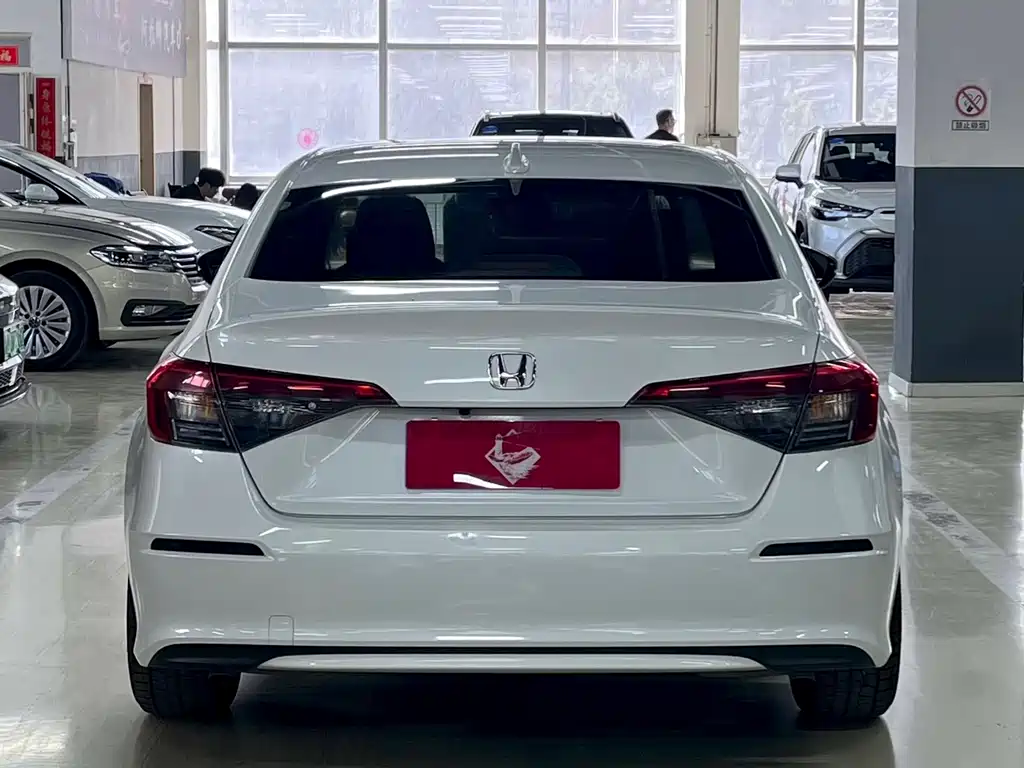 Honda Civic — миниатюра 8