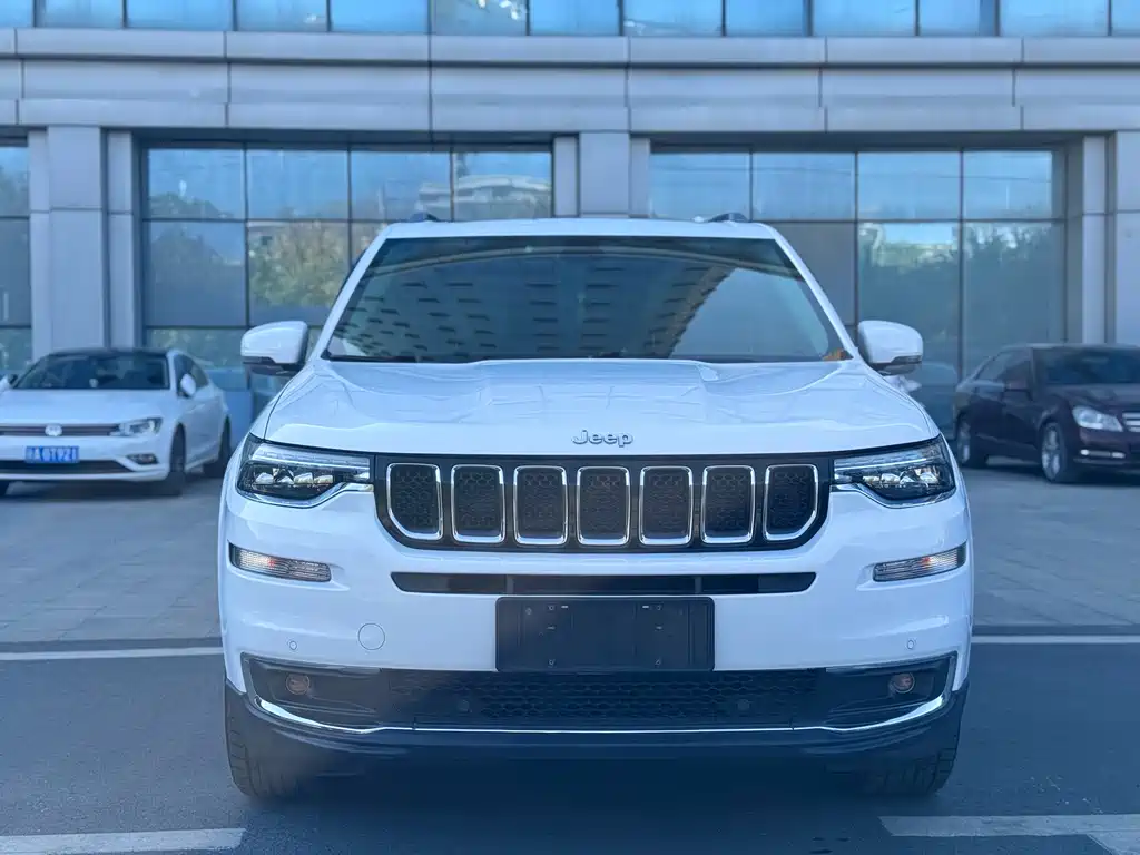 Jeep Grand Commander — миниатюра 2
