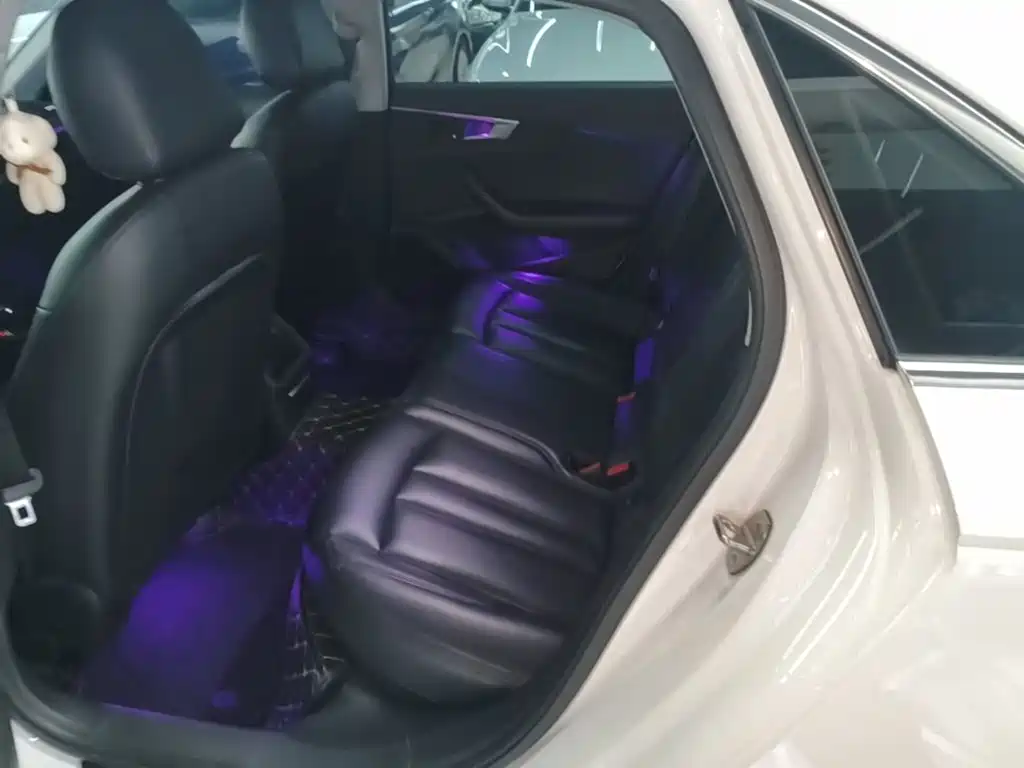 Audi A4L — миниатюра 17