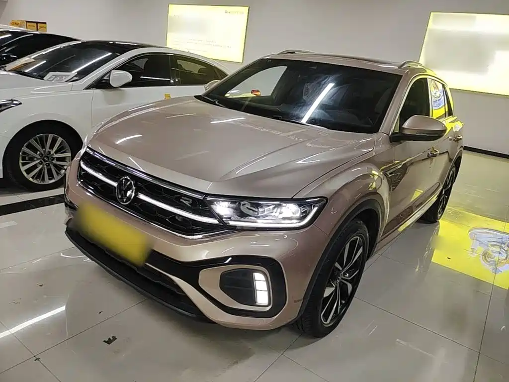 Volkswagen T-Roc — миниатюра 2