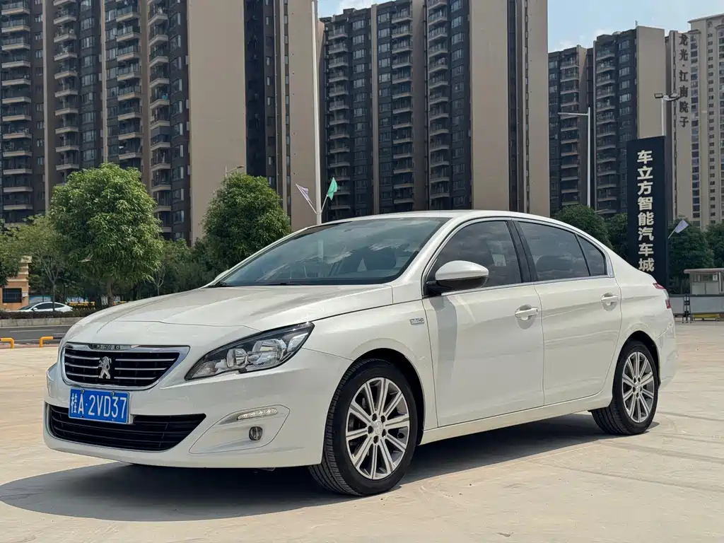 Peugeot 408