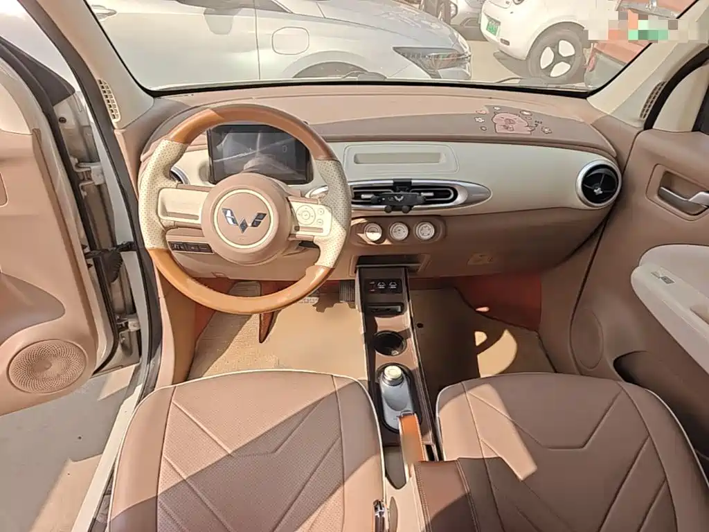 Wuling MINIEV — миниатюра 10