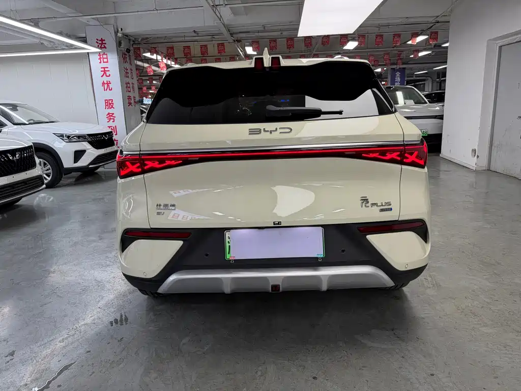 BYD Yuan Plus — миниатюра 11