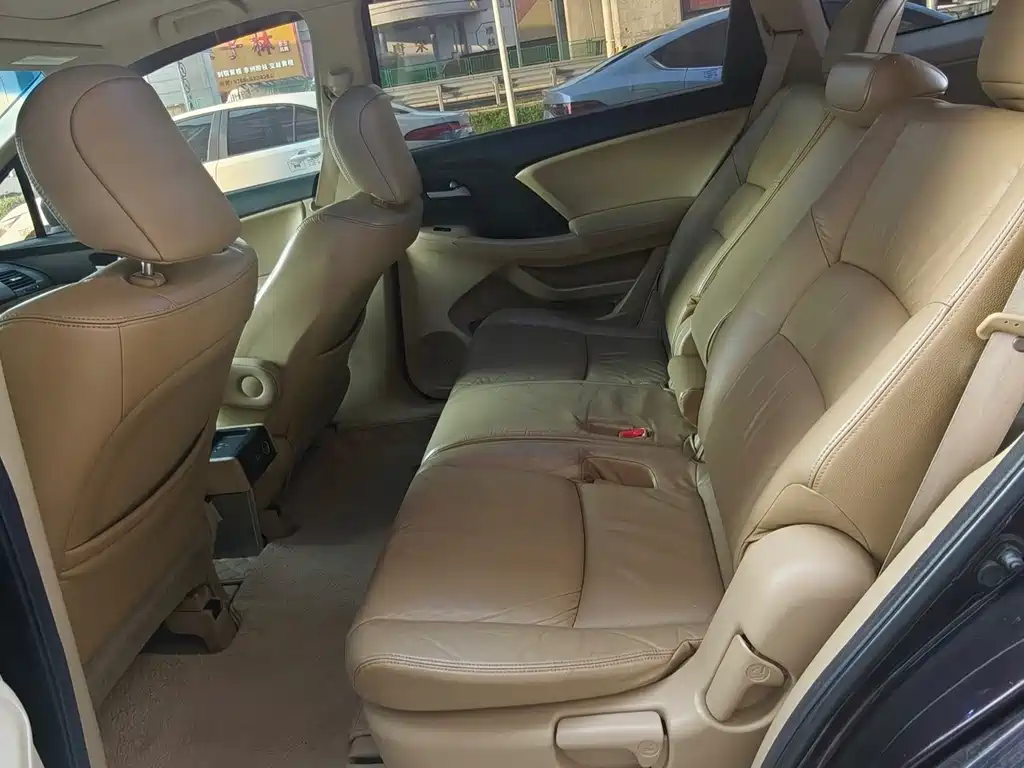 Honda Odyssey — миниатюра 7