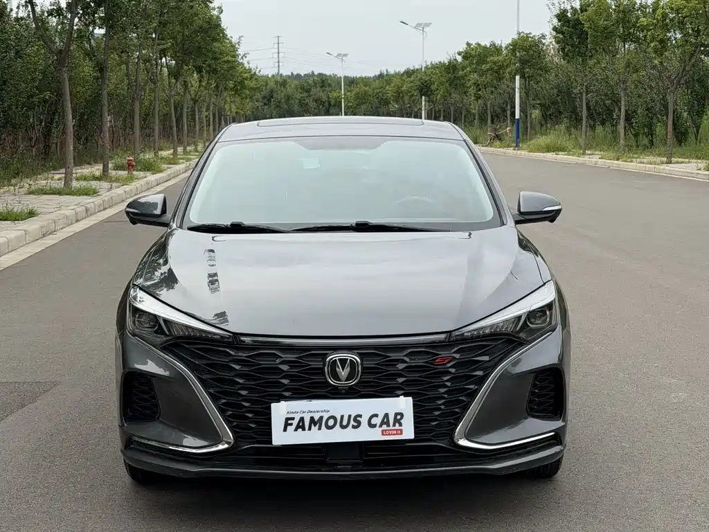 Changan Eado — миниатюра 2