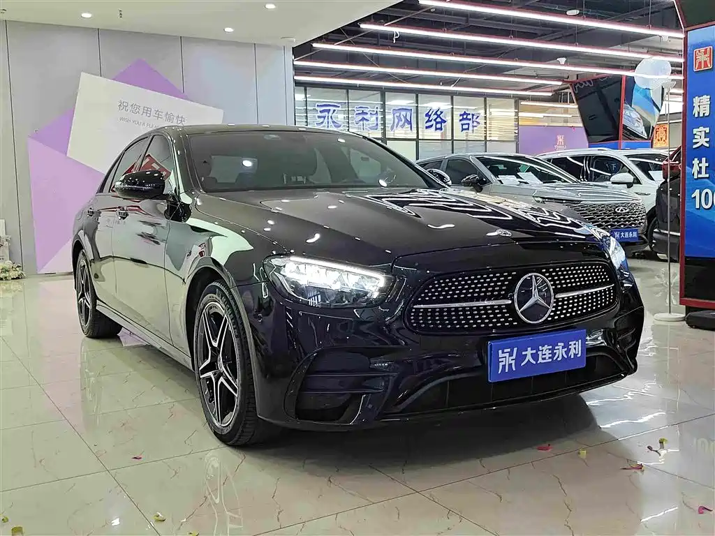 Mercedes-Benz E-Class (Import) — миниатюра 15