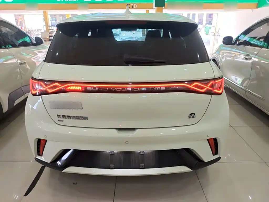 BYD Dolphin — миниатюра 6