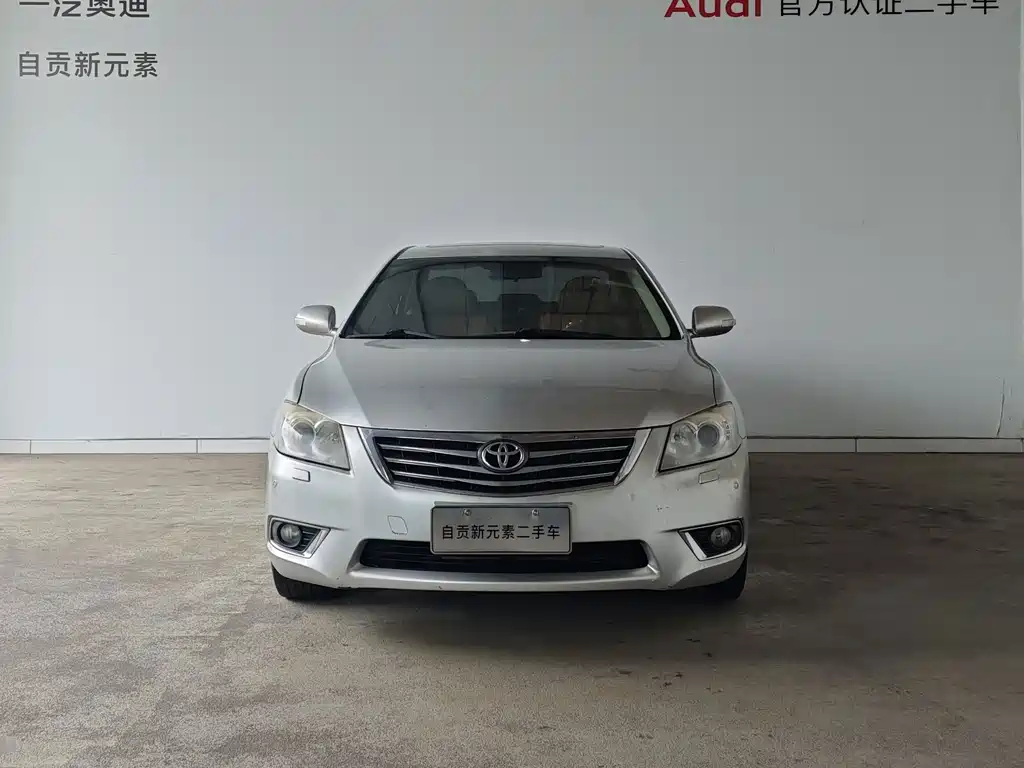 Toyota Camry — миниатюра 14