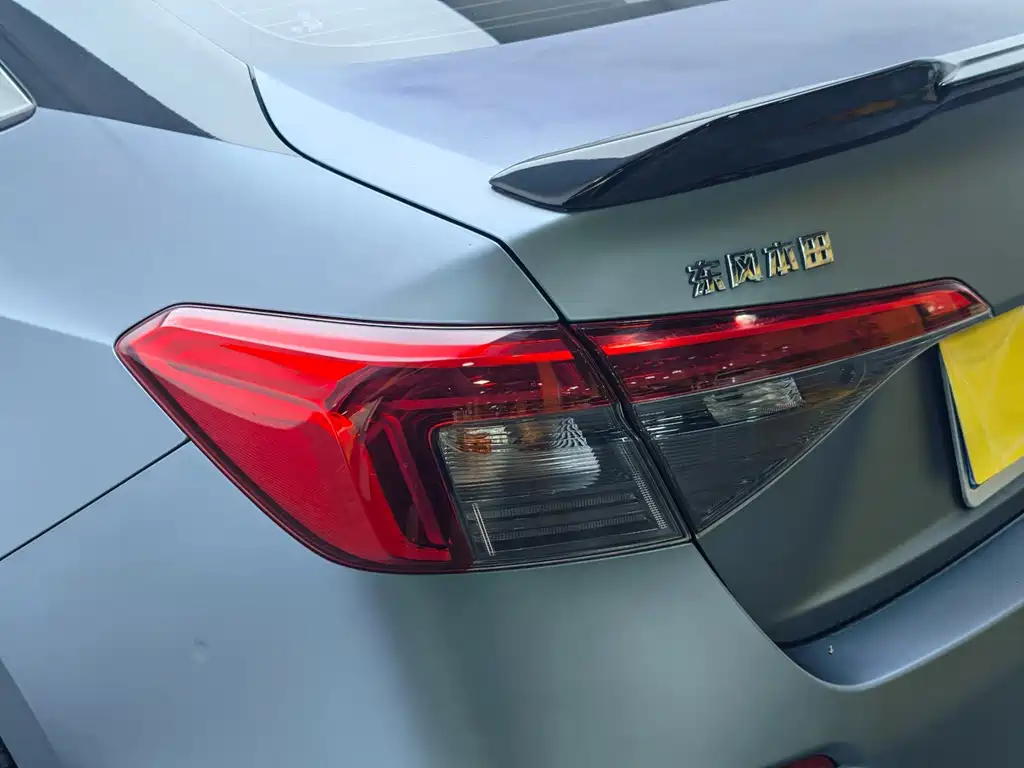 Honda Civic — миниатюра 13