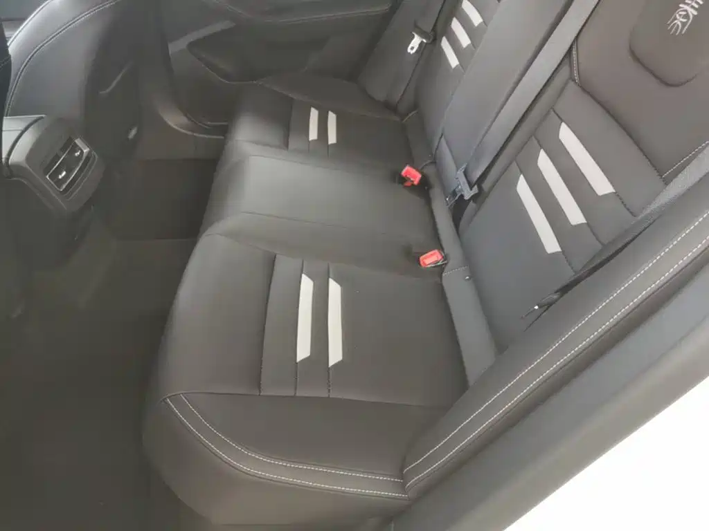 BYD Qin Pro NEV — миниатюра 17