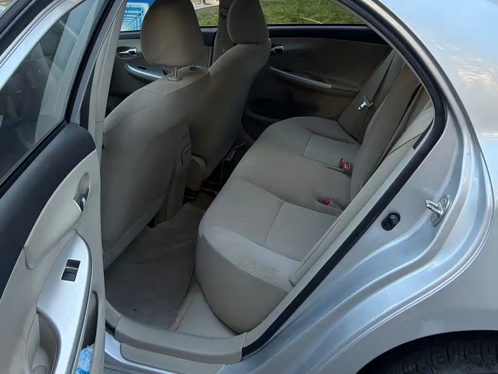 Toyota Corolla — миниатюра 11