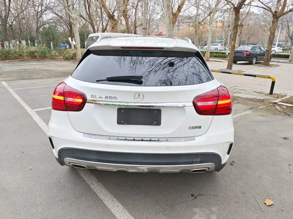 Mercedes-Benz GLA — миниатюра 4
