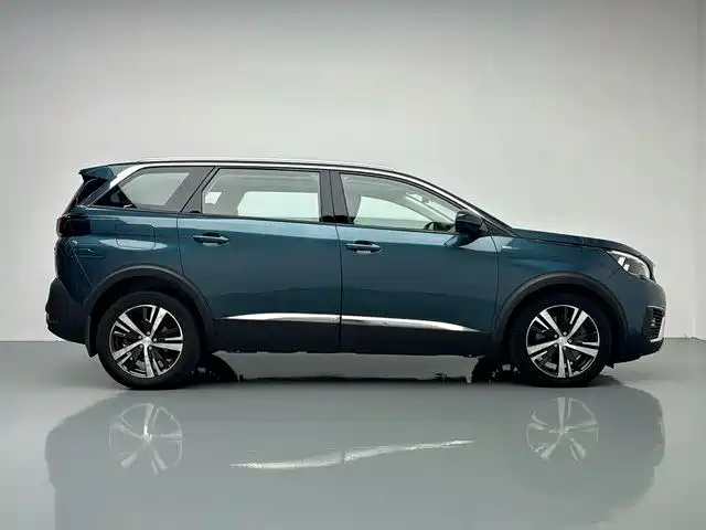 Peugeot 5008 — миниатюра 10