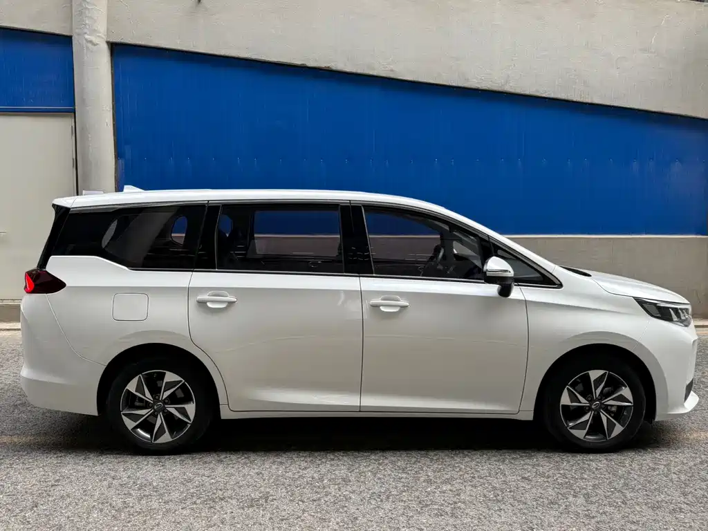 GAC Motor Trumpchi M6 — миниатюра 7