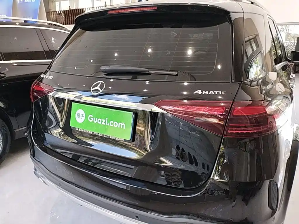 Mercedes-Benz GLE (Import) — миниатюра 6