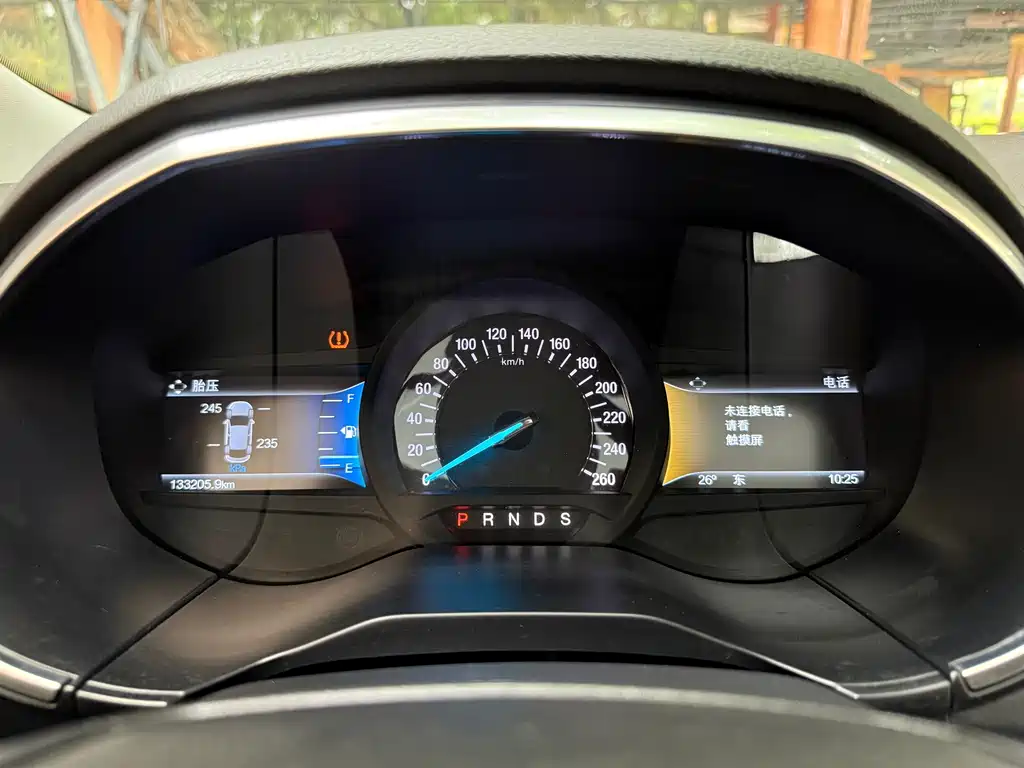 Ford Edge — миниатюра 18