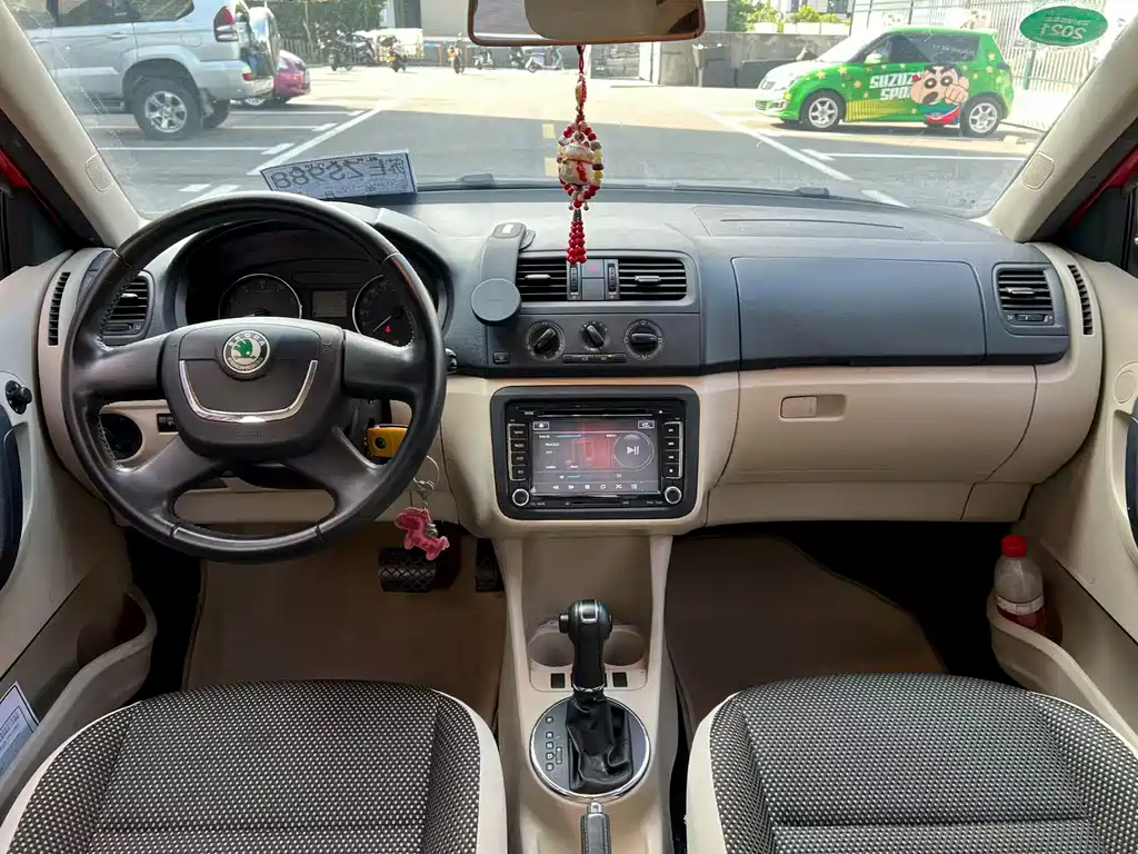 Skoda Fabia — миниатюра 16