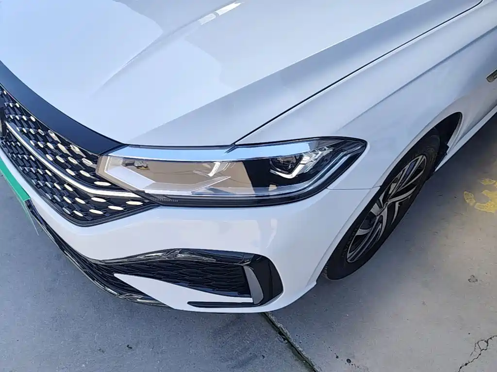 Volkswagen Lavida — миниатюра 24