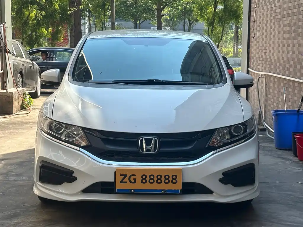 Honda Jade — миниатюра 2