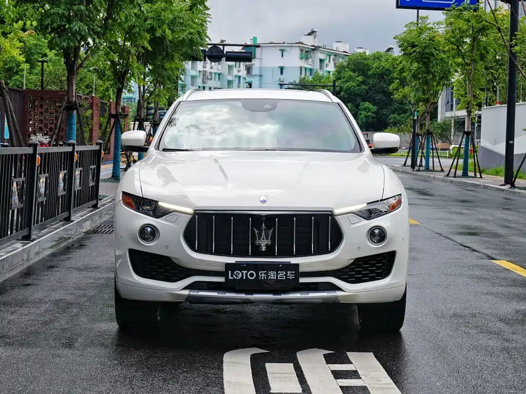 Maserati Levante — миниатюра 3