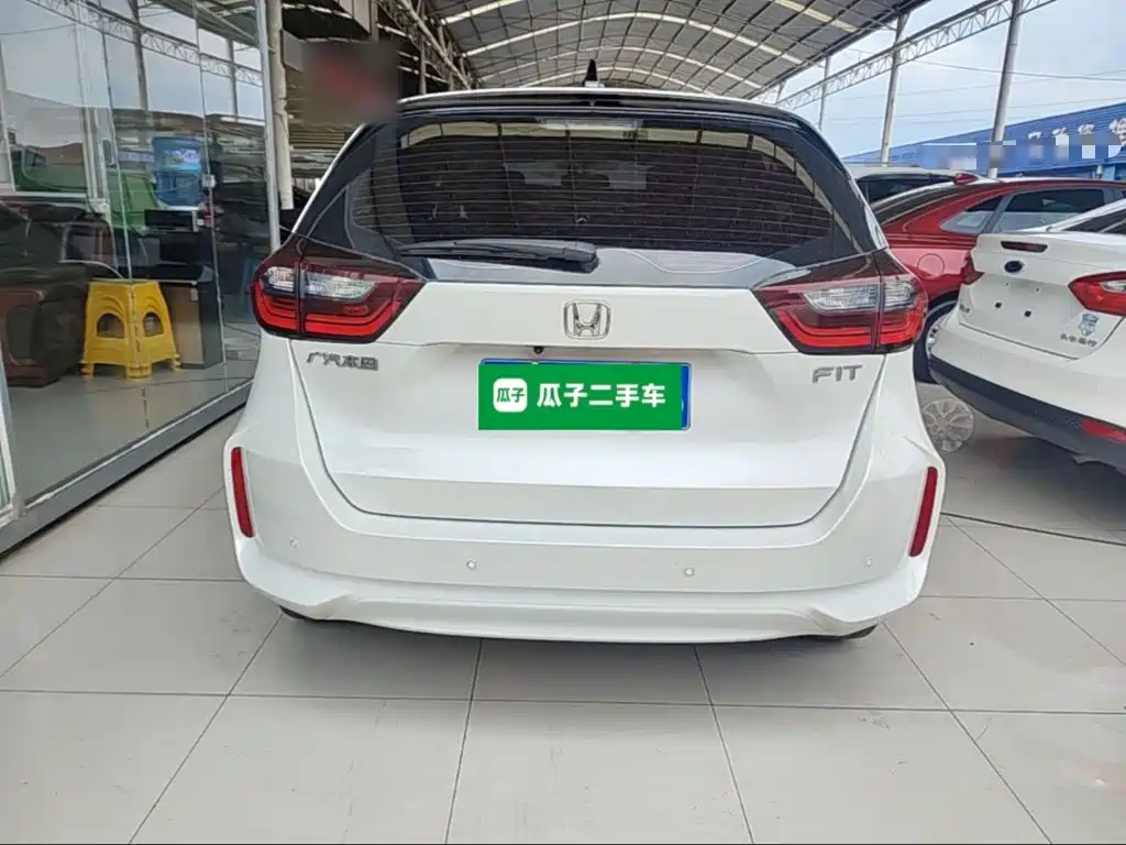 Honda Fit — миниатюра 6